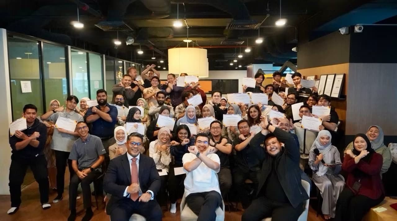 Hosted a graduation day of Nexagate's very first K-Youth Program, proudly sponsored by Khazanah Nasional Berhad (Dec 2024)